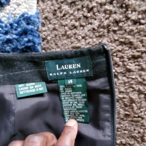 Ralph Lauren skirt - Picture 7 of 8